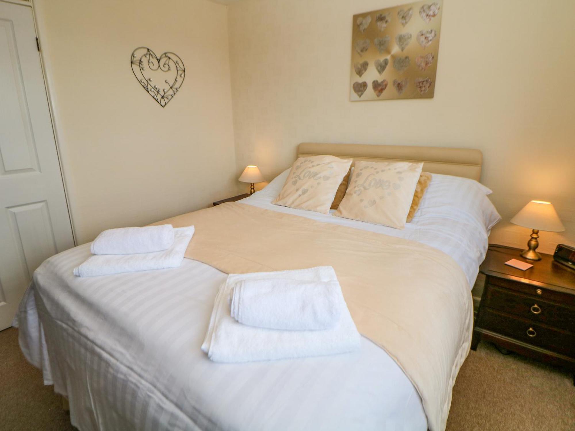 Basford View Villa Cheddleton Eksteriør bilde