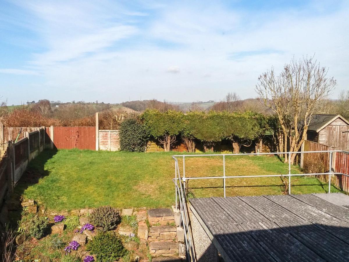 Basford View Villa Cheddleton Eksteriør bilde